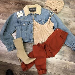 DENIEM JACKET WITH FUR